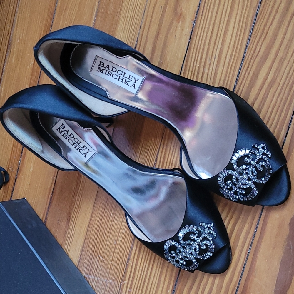 Badgley Mischka gorgeous shoes